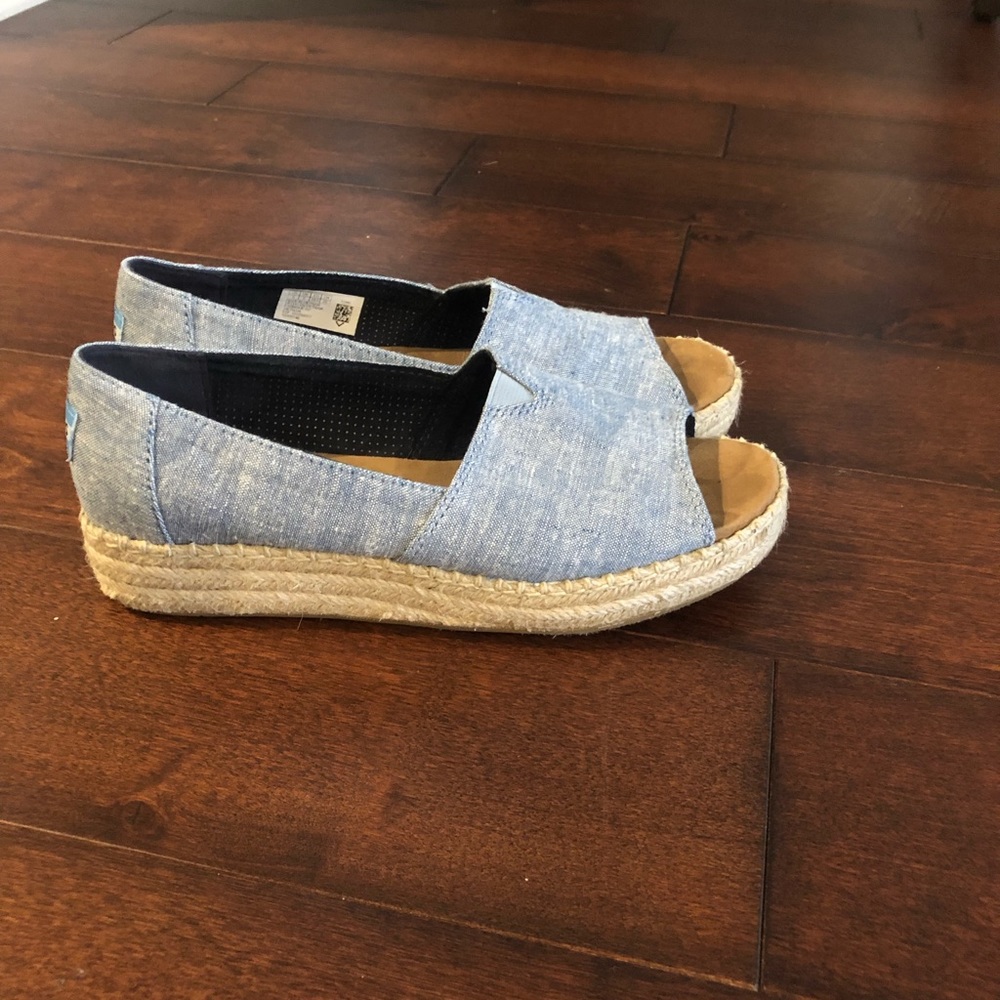 Toms Espadrilles